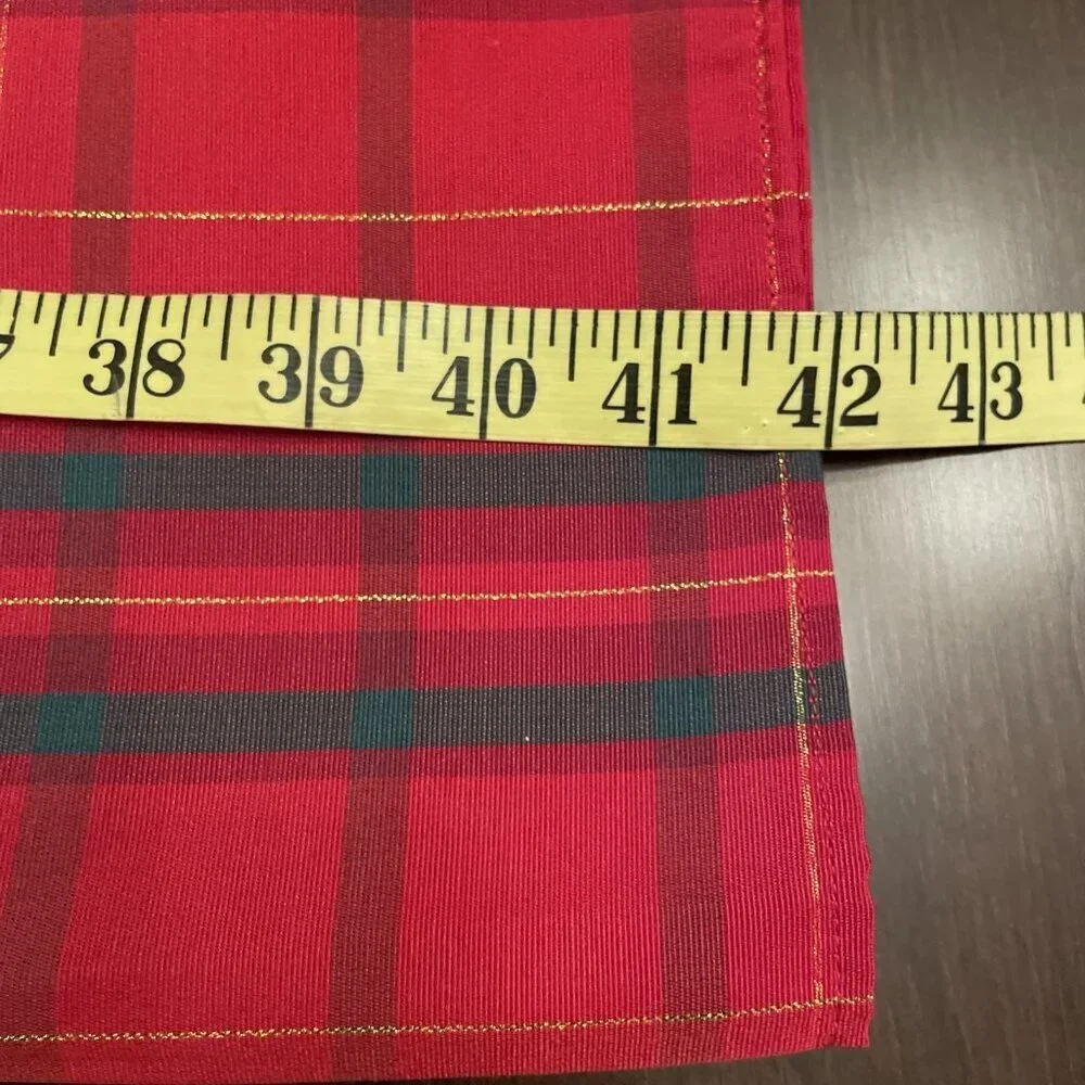 St Nicholas Square Tartan Plaid Holiday Tablecloth Red Metallic 60X84